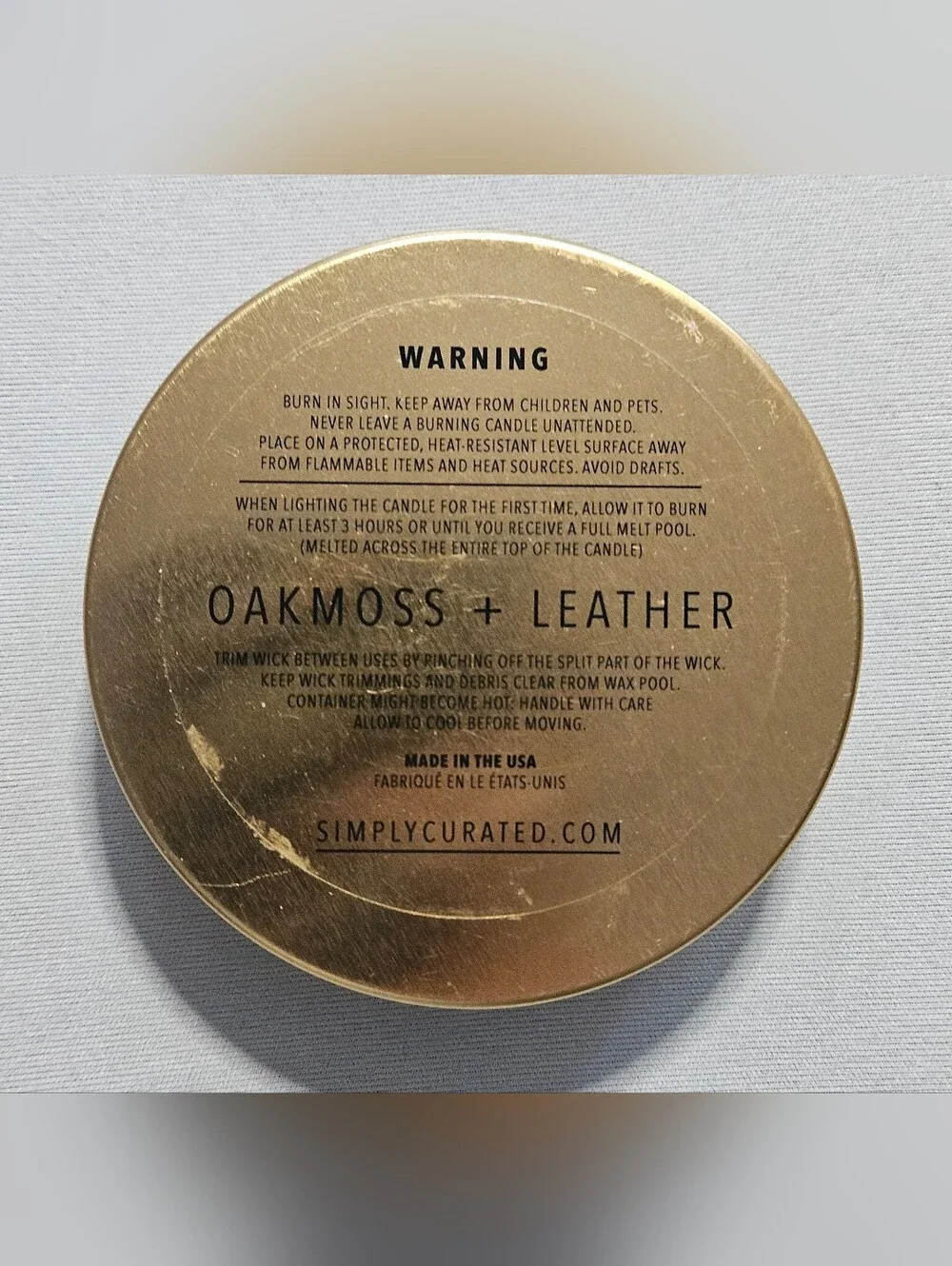 Simply Curated 3.5 Oz Travel Candle Oakmoss and Leather Scent - New